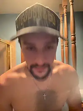 Amatueranon online show from 10-13-25, 04:07