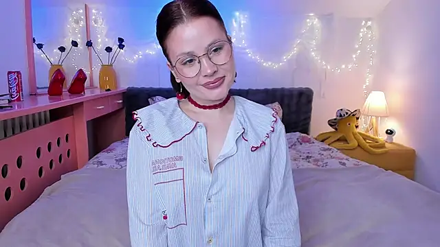 Me-Dea online show from 03-06-26, 07:27