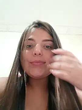 EmiilySttone online show from 12-16-25, 02:44