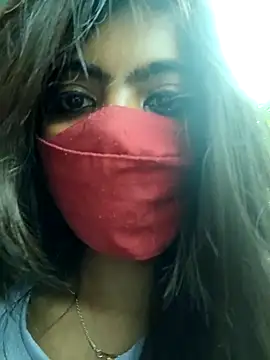 Snapshot of PEEHU-50 chatting on 10-04-25, 02:20 PEEHU-50 online show from 10-04-25, 02:20