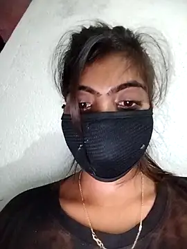 Snapshot of PEEHU-50 chatting on 10-05-25, 02:15 PEEHU-50 online show from 10-05-25, 02:15