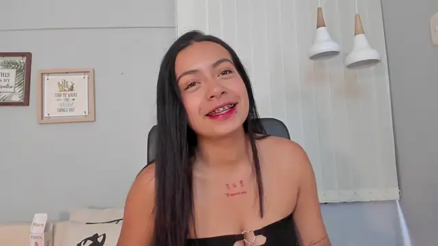 Lilo Rose online show from 11-08-25, 12:16