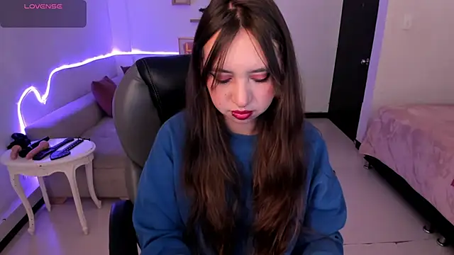 Scarlett  Cooper   online show from 11-03-25, 11:33