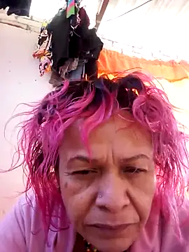 Snapshot of Jarleylakatire chatting on 10-09-25, 04:05 Jarleylakatire online show from 10-09-25, 04:05