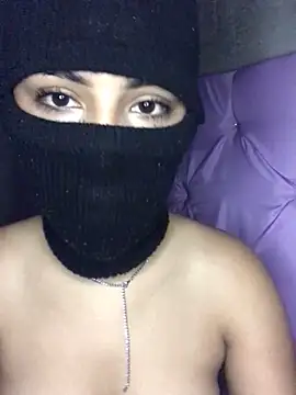 VANNESA 00 online show from 10-16-25, 09:32