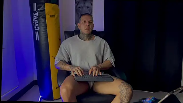 MAXIMO VEGA online show from 10-08-25, 10:29