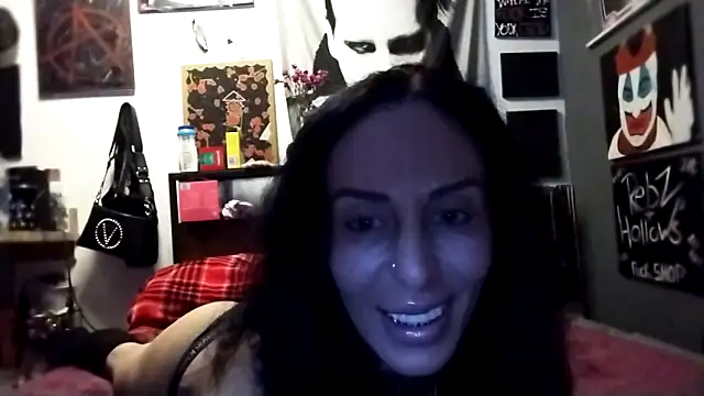 inkdhollow1 online show from 10-28-25, 03:10