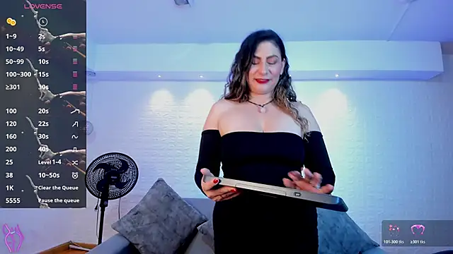 VenusCooper online show from 03-04-26, 11:16