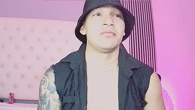 venedic bull online show from 10-13-25, 06:35