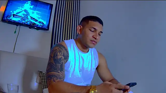 venedic bull online show from 12-21-25, 04:41