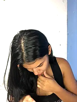 deby 03 online show from 12-20-25, 01:12