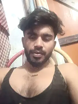 Snapshot of Hotraj24 chatting on 10-28-25, 10:52 Hotraj24 online show from 10-28-25, 10:52