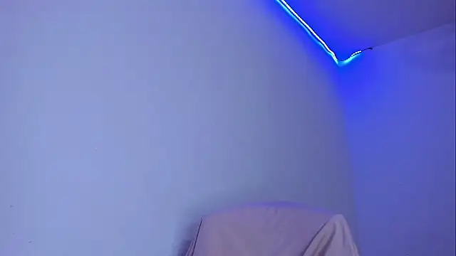 Lia0109 online show from 12-04-25, 05:32