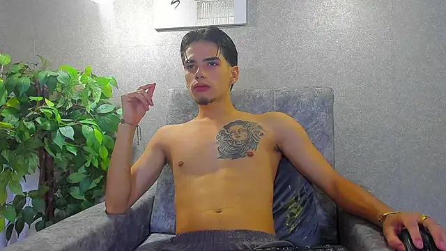 Axelwiliams online show from 11-15-25, 04:54