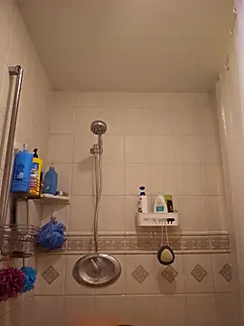 Roddog18 online show from 11-29-25, 08:17