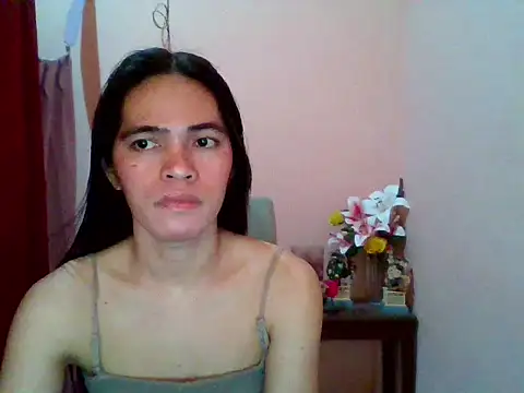 Snapshot of sweet_yummy69 chatting on 02-28-26, 10:44 sweet yummy69 online show from 02-28-26, 10:44