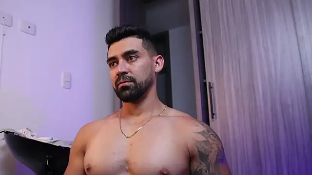 SOY MIKE online show from 12-14-25, 01:44