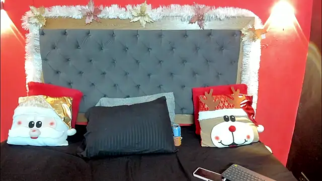 Xiomara Stwart online show from 11-26-25, 07:26