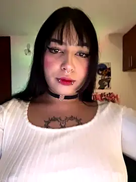 Hinatamoon  online show from 12-17-25, 04:40