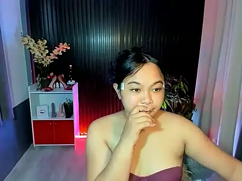 UrFavouriteCravings online show from 11-02-25, 04:26