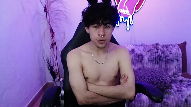 Liil boy online show from 11-02-25, 04:53