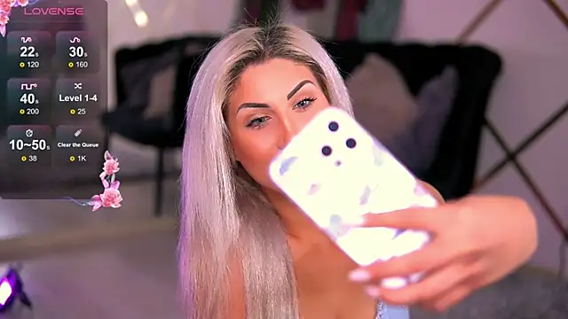 AuroraSins online show from 11-26-25, 04:35