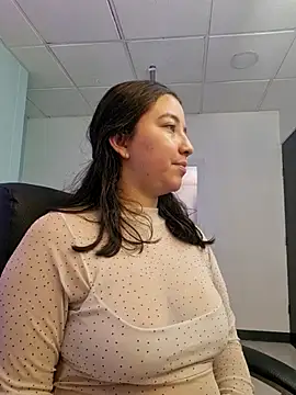 annyaparis online show from 10-16-25, 01:23