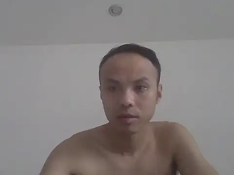 xiaoyazi1358 online show from 11-01-25, 08:16