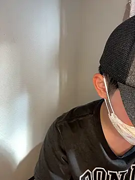 Snapshot of kumatan3434 chatting on 10-15-25, 06:35 kumatan3434 online show from 10-15-25, 06:35