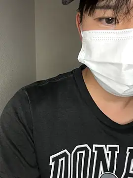 Snapshot of kumatan3434 chatting on 10-21-25, 02:51 kumatan3434 online show from 10-21-25, 02:51