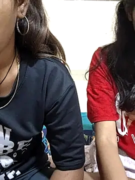 Unique girls90 online show from 10-16-25, 01:34