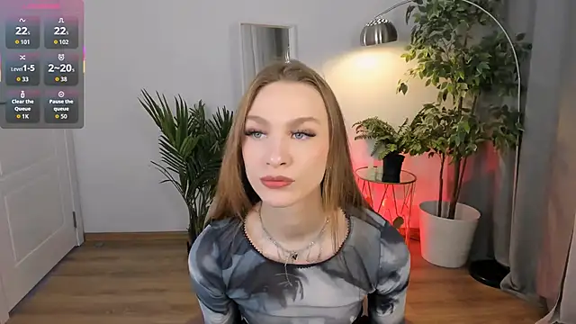 PollyMayer online show from 11-18-25, 08:57