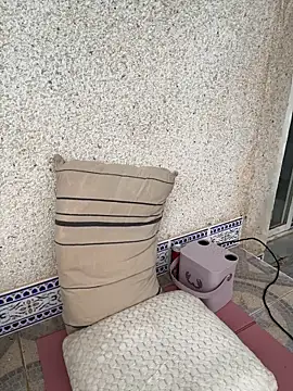 Martyca Beee online show from 04-13-26, 02:33