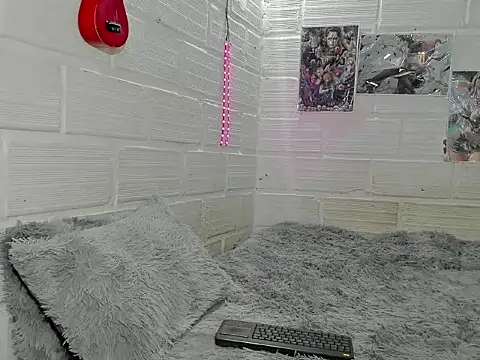 Daniell 007 online show from 10-16-25, 07:48