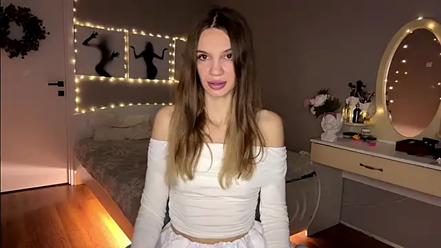 Snapshot of OdaMinty chatting on 01-13-26, 06:08 OdaMinty online show from 01-13-26, 06:08