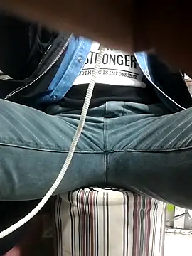 chougegg0214 online show from 10-30-25, 10:16