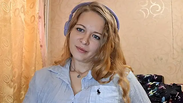 Marry Wild online show from 10-13-25, 06:46