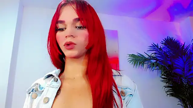 Saraa Jone online show from 12-20-25, 04:52