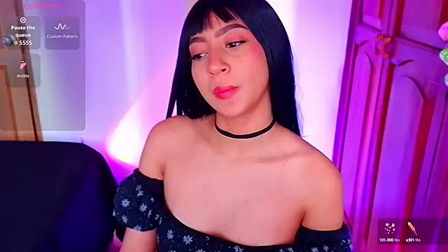 emma web  online show from 10-11-25, 02:48