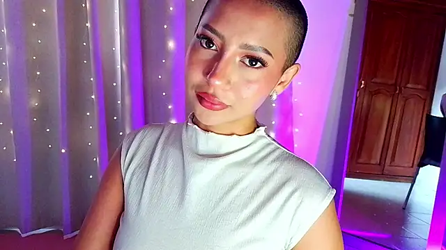 emma web  online show from 01-31-26, 07:11