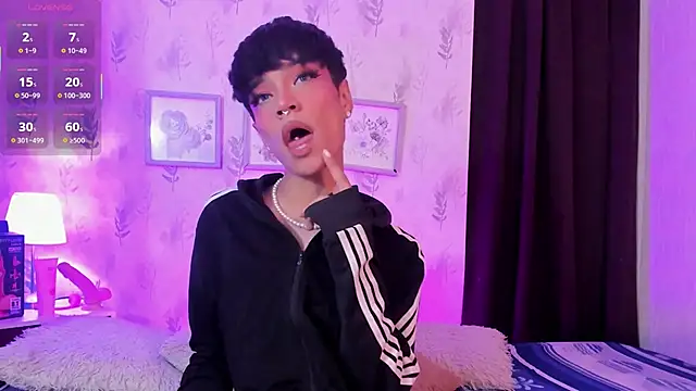 alana madison10 online show from 10-16-25, 07:48