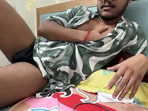 YourBlackBull online show from 10-31-25, 07:37