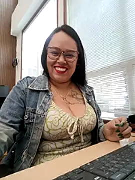 Italia 12 online show from 12-02-25, 02:01