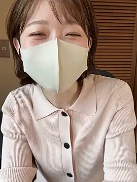 momo yuipu online show from 10-06-25, 12:52