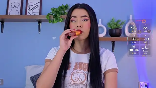 Megan Ritz online show from 12-04-25, 07:22