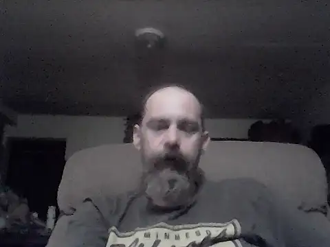 Snapshot of crazyheratic8 chatting on 11-29-25, 02:36 crazyheratic8 online show from 11-29-25, 02:36