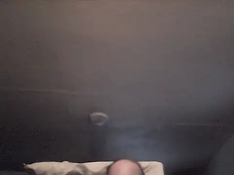 Snapshot of crazyheratic8 chatting on 12-04-25, 10:51 crazyheratic8 online show from 12-04-25, 10:51