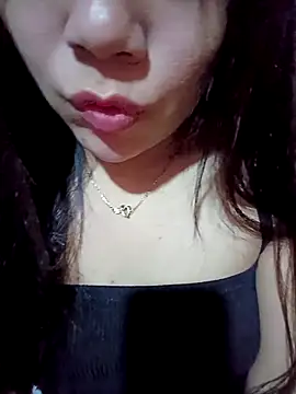 Snapshot of Subita_nice chatting on 11-02-25, 11:12 Subita nice online show from 11-02-25, 11:12