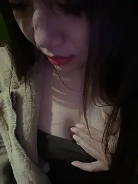 Snapshot of Subita_nice chatting on 11-26-25, 04:19 Subita nice online show from 11-26-25, 04:19