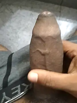 Snapshot of jeet_00 chatting on 10-27-25, 04:16 jeet 00 online show from 10-27-25, 04:16